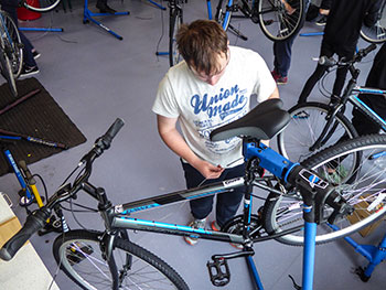 the bike station's build your own bike