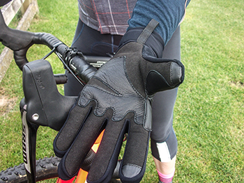cafe du cycliste mid-season gloves
