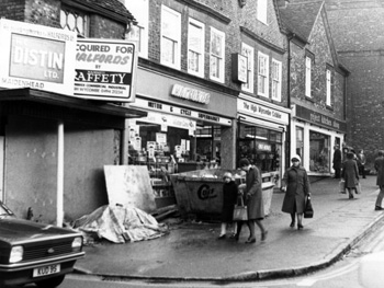 halfords