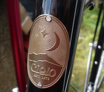 cielo head tube badge