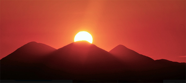 sunrise over the paps - david livingstone