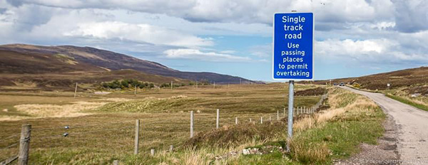 passing places advice sign