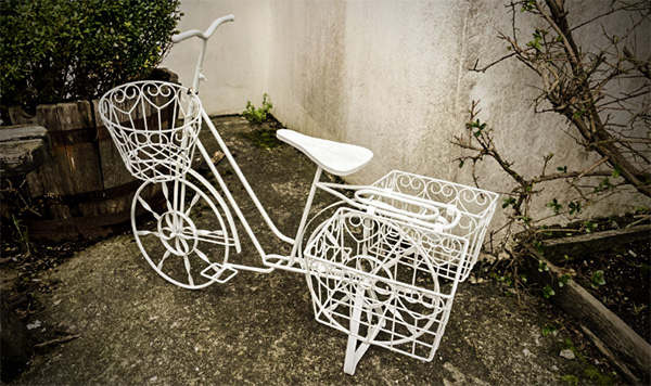 white bicycle