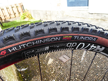 hutchinson 700x40c tundra gravel tyres