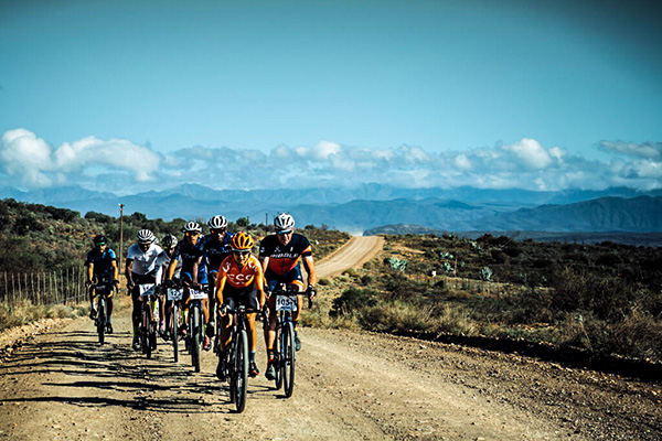 hot chillee london paris gravel ride