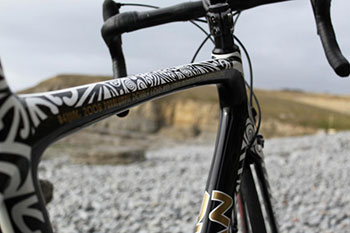 performance race art