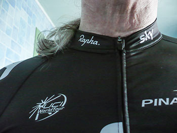 rapha sky pro team kit