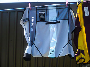 rapha sky pro team kit