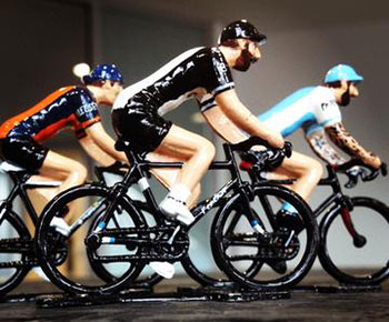 rovelo miniature cycling figures