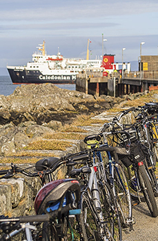 cycling in the hebrides