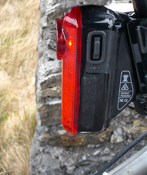 cycliq fly6 hd camera/rear light