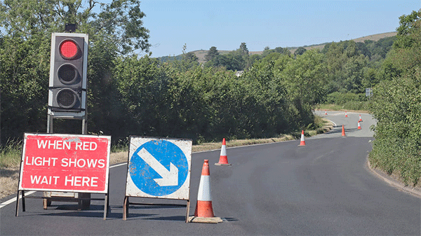 temporary traffic lights