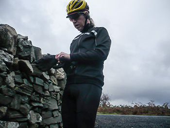 solo bib threequarters