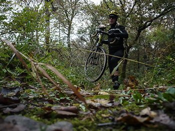 solo bib threequarters