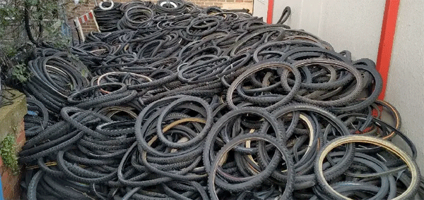 pile of tyres