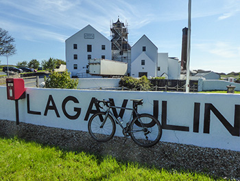 lagavulin distillery