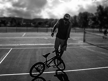 bmx trackstand