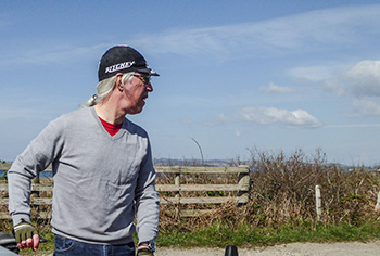 vulpne lux v-neck merino sweatshirt