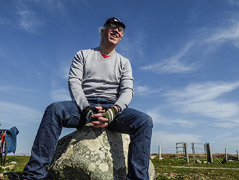 vulpne lux v-neck merino sweatshirt